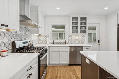 Welcome to 246 W Bay Drive, a stunning waterfront retreat in the - photo 16