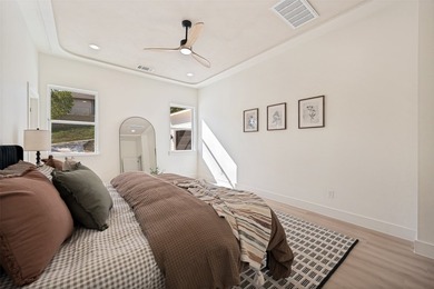 **Now Available*** - Luxury Living in Dallas!** This stunning - photo 17