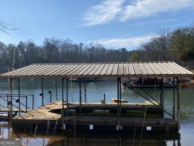 Lake Lot For Sale in Hartwell, Georgia