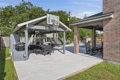Located in the prestigious North Shore subdivision near the bay - photo 34