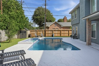 Located in the prestigious North Shore subdivision near the bay - photo 37