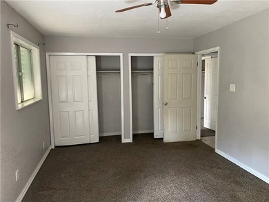 **PRICE REDUCTION** Ready to move this!! Great home or - photo 7
