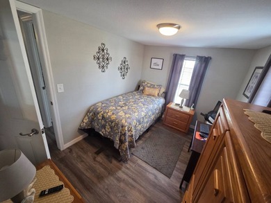 Please Note: This home is located on leased land and does not - photo 10