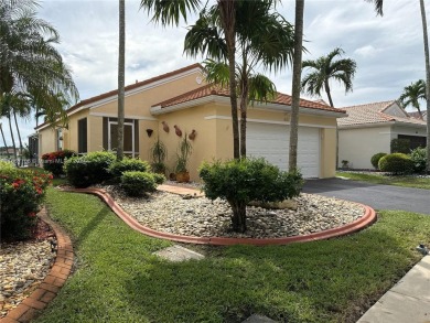 (private lake, pond, creek) Home For Sale in Weston Florida