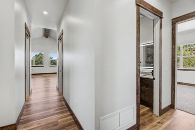 Brand New Custom Construction on 2.72 private acres in Canyon - photo 8