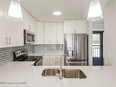 (private lake, pond, coastal) Condo For Sale in Vero Beach Florida