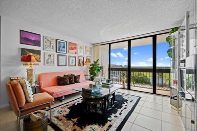 Step into refined living at The Lincoln Tower with Stunning Golf - photo 4