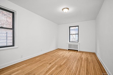 Welcome to 2685 Creston Avenue, Unit 4A - a beautifully updated - photo 15