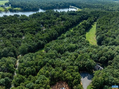 Shenandoah Crossing, Lake Izac. Discover resort-style living in - photo 2