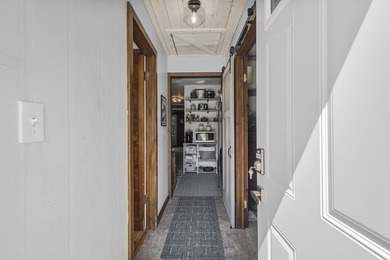 Lakefront living at this charming 2-bedroom, 1-bath cottage - photo 23