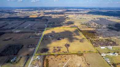 The Fuqua Farm, located in a highly desirable area of Greene - photo 2