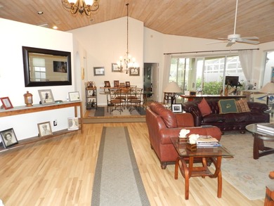 SPACIOUS 2 BEDROOM PLUS DEN/OFFICE GREAT FLOOR PLAN AS YOU ENTER - photo 32