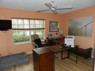 SPACIOUS 2 BEDROOM PLUS DEN/OFFICE GREAT FLOOR PLAN AS YOU ENTER - photo 35