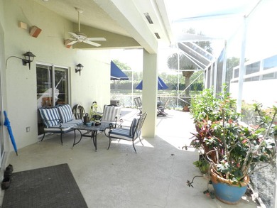 SPACIOUS 2 BEDROOM PLUS DEN/OFFICE GREAT FLOOR PLAN AS YOU ENTER - photo 40