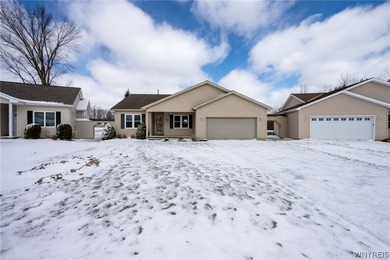 (private lake, pond, coastal) Condo For Sale in North Tonawanda New York