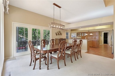 Welcome to 55 Point Hickory Ct. in beautiful Four Seasons, MO! - photo 18