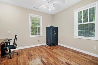 The perfect Edisto Island Home, 3 BR, 2 BA, open floor plan with - photo 19