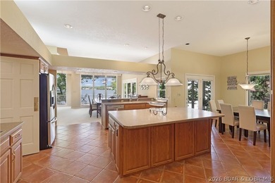 Welcome to 55 Point Hickory Ct. in beautiful Four Seasons, MO! - photo 21