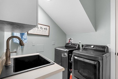 Located in the highly sought-after gated community of Regatta - photo 22