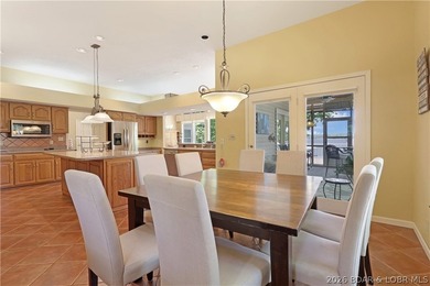 Welcome to 55 Point Hickory Ct. in beautiful Four Seasons, MO! - photo 24