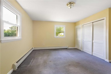 Welcome to 278 Green End Avenue, a well-maintained single-level - photo 24