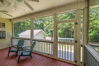 The perfect Edisto Island Home, 3 BR, 2 BA, open floor plan with - photo 26