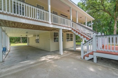 The perfect Edisto Island Home, 3 BR, 2 BA, open floor plan with - photo 29