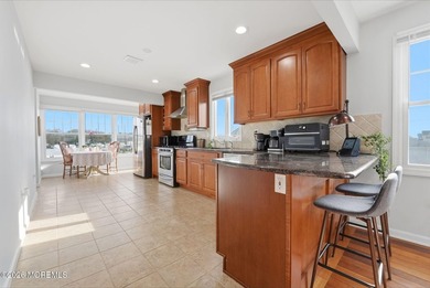 Waterfront living meets smart investing in this beautifully - photo 30