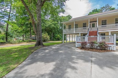 The perfect Edisto Island Home, 3 BR, 2 BA, open floor plan with - photo 33