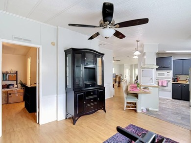 (Espanol a continuacion) Welcome home to HarborView Mobile Manor - photo 36