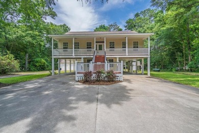 The perfect Edisto Island Home, 3 BR, 2 BA, open floor plan with - photo 37