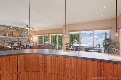Welcome to 55 Point Hickory Ct. in beautiful Four Seasons, MO! - photo 46