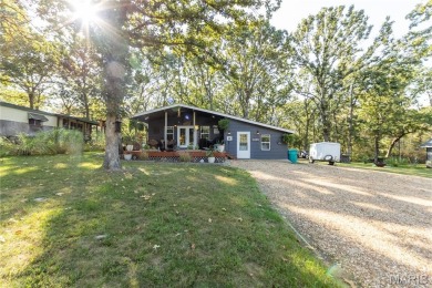 Lake Home For Sale in Cuba, Missouri