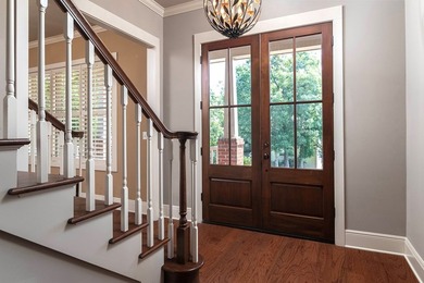 Beautifully Maintained one owner Brick Home in the highly - photo 6