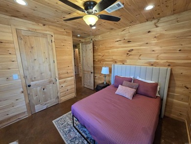 Your dream lakefront escape awaits! This fully furnished - photo 26