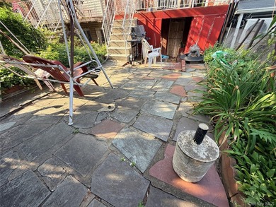 Attention renovators, investors, and end users with vision - photo 26
