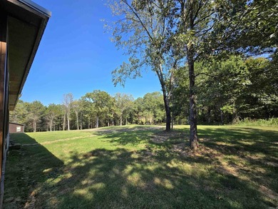 Your dream lakefront escape awaits! This fully furnished - photo 30