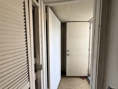 Attention renovators, investors, and end users with vision - photo 33