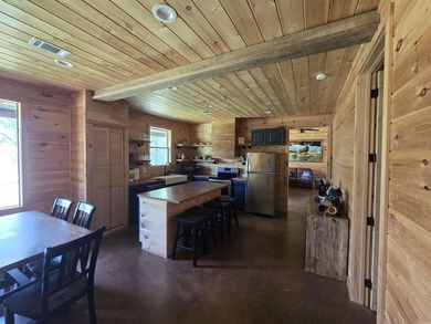 Your dream lakefront escape awaits! This fully furnished - photo 47