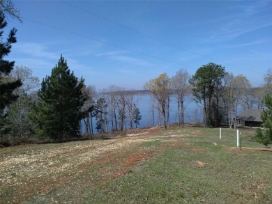 Lake Lot For Sale in Many, Louisiana