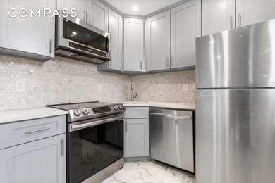 Bright One-Bedroom in Prospect Heights with Doorman and Park - photo 3