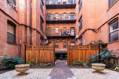 Bright One-Bedroom in Prospect Heights with Doorman and Park - photo 8