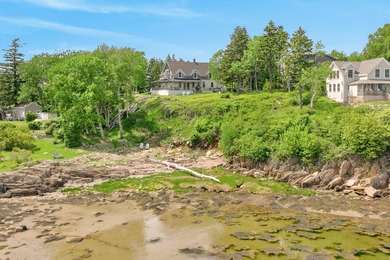 Privately tucked away on coveted Bailey Island, this exceptional - photo 4