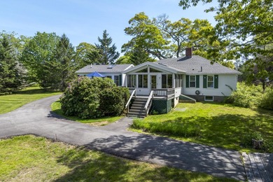 On the coveted, seaside Murray Hill Road, this 2.27-acre - photo 10