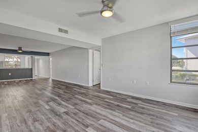 Beautifully upgraded condo offering modern finishes and - photo 11