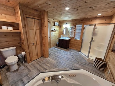 Introducing your dream lakefront getaway! This stunning, fully - photo 21