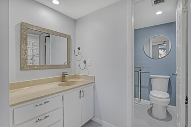 Beautifully upgraded condo offering modern finishes and - photo 22