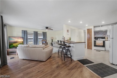 Completely remodeled 2 bedroo., 2 bathroom home with new - photo 31