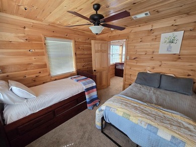 Introducing your dream lakefront getaway! This stunning, fully - photo 33