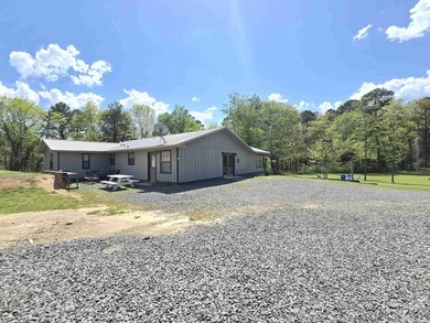 Introducing your dream lakefront getaway! This stunning, fully - photo 43